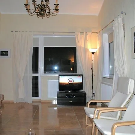 Ganzes Mysliwska M1 In Mit Grosser Terrasse Apartment *